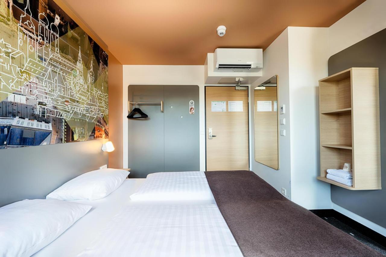 B&B Hotel Muenchen-Hbf Exteriör bild
