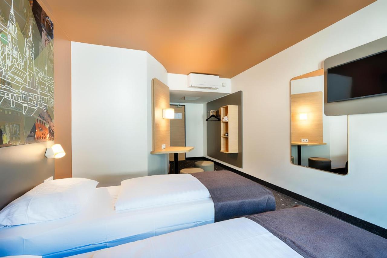 B&B Hotel Muenchen-Hbf Exteriör bild